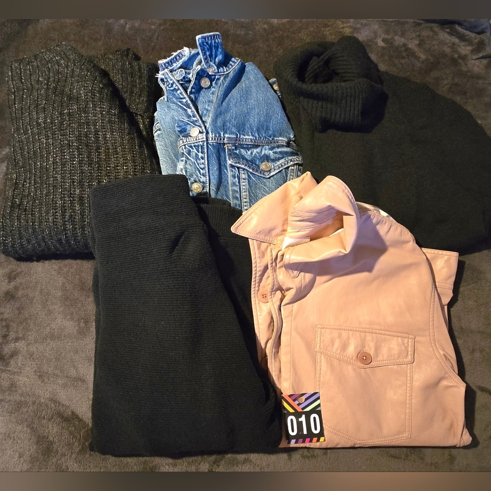 Lot/Bundle of 5 Womens Tops/Jackets/Sweaters (M)